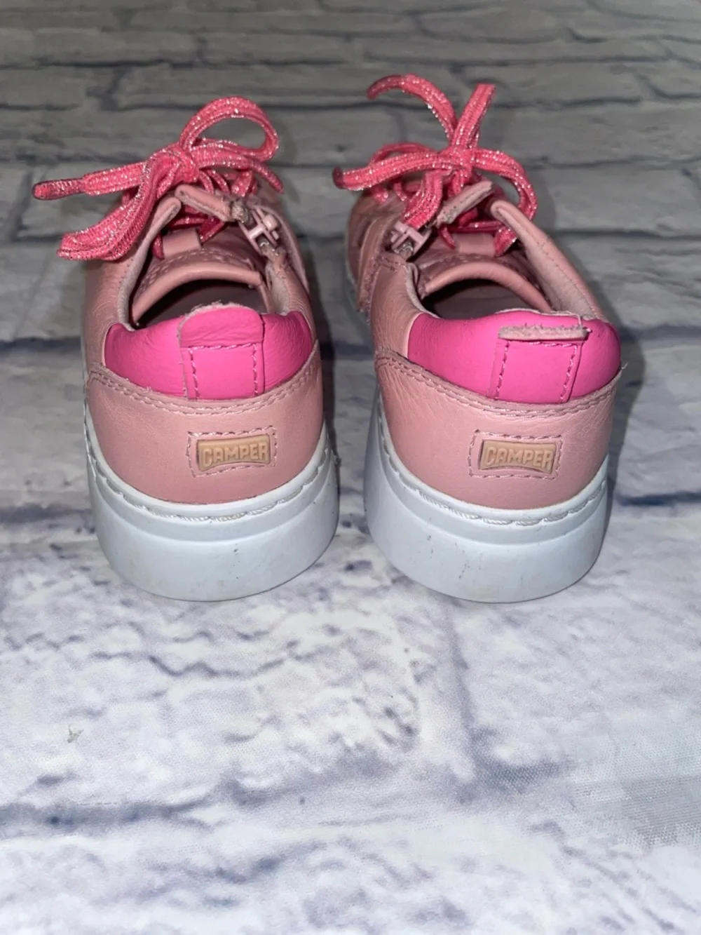 Camper Runner Up (Pink) Size 8.5